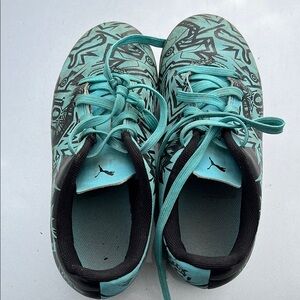 Kids Teal and Black Graphic cleats